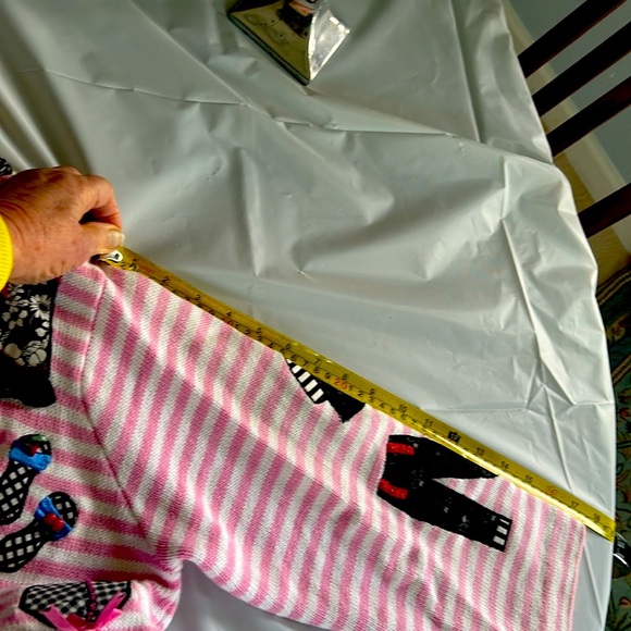 Fabulous Unique Cardigan - Picture 14 of 16